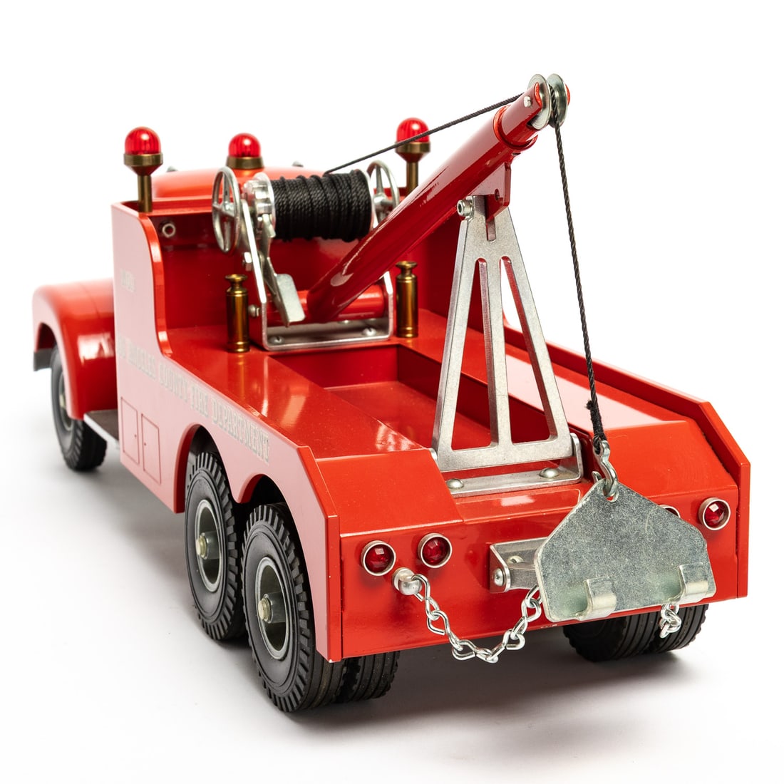 Fred Thompson Smith-Miller Limited Edition Mack B-Series L.A. County No. 1 Fire Truck (65/125) - 5