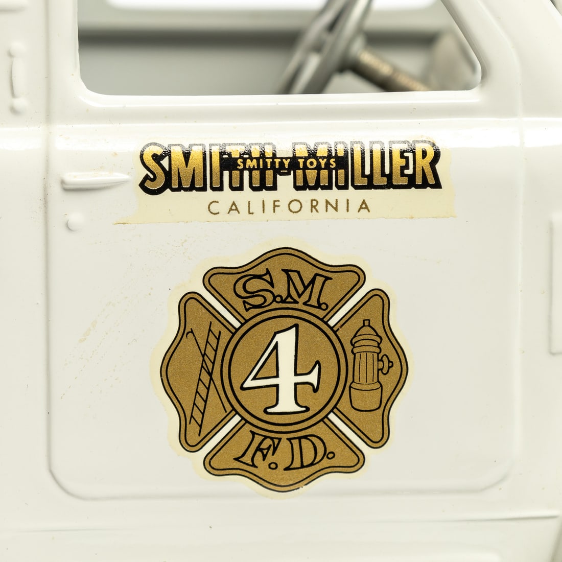 Fred Thompson Smith-Miller Limited Edition Mack B-Series S.M.F.D. No. 4 Fire Truck (95/115) - 8