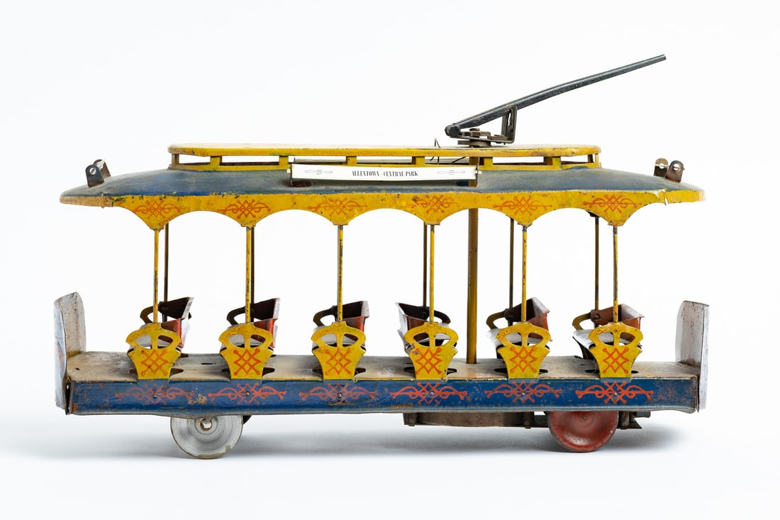 Converse "City Hall Park 175" Trolley Car - 2