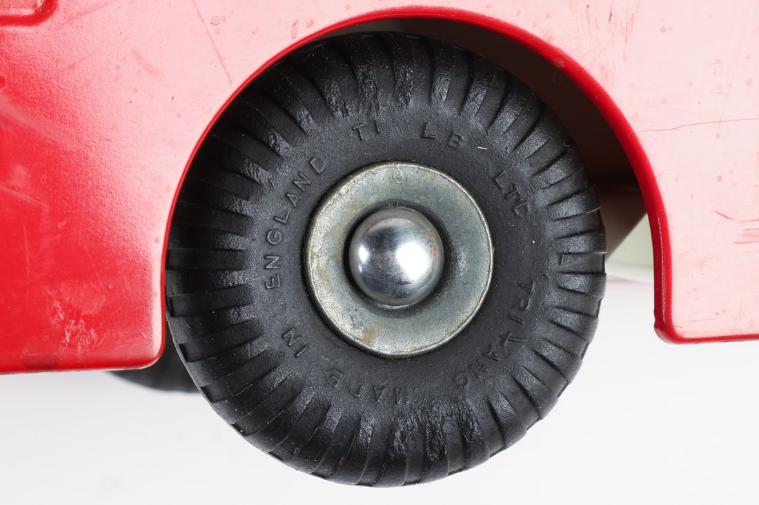 Tri-Ang "London Transport Routemaster" Double-Decker Bus - 8