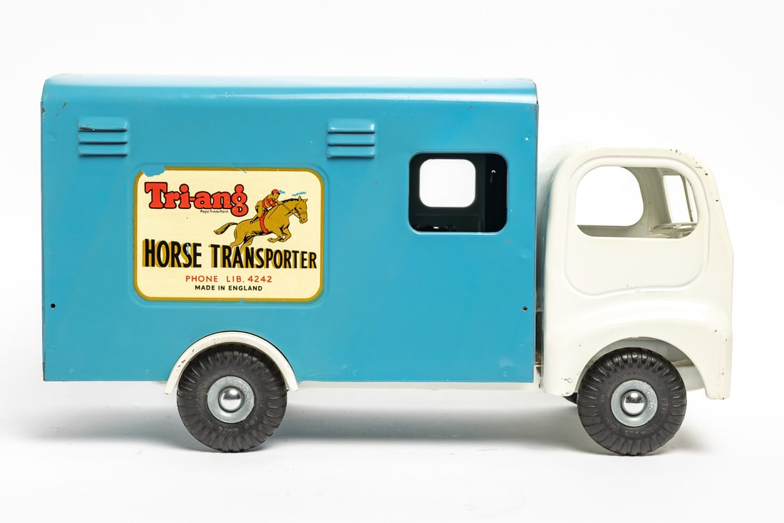 Tri-Ang Horse Transporter Truck - 3