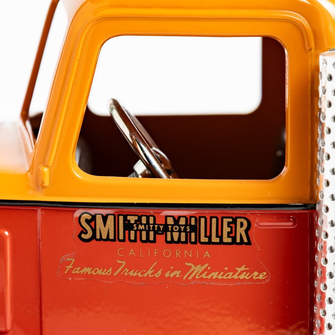 Fred Thompson Limited Edition Smith-Miller Southern Pacific Tanker Truck (28/100) - 8
