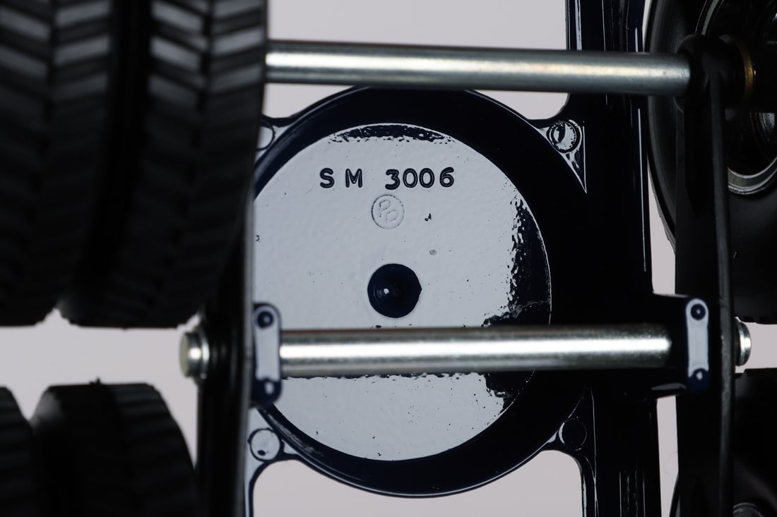 Fred Thompson Smith-Miller Limited Edition Mack B-Series Union 76 Tanker (62/250) - 9