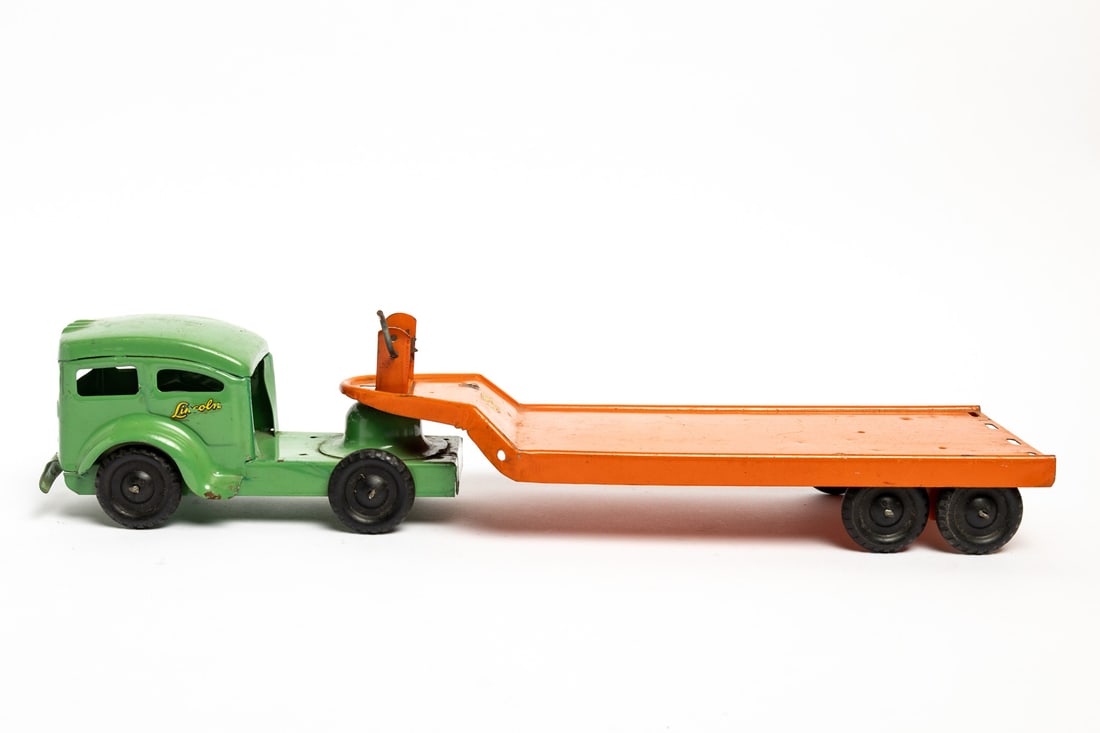 Lincoln Toys Low-Bed Carrier - 2