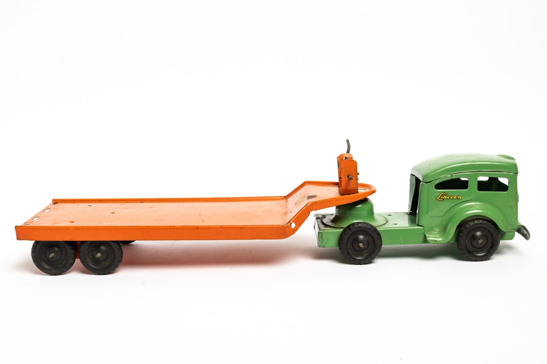 Lincoln Toys Low-Bed Carrier - 3