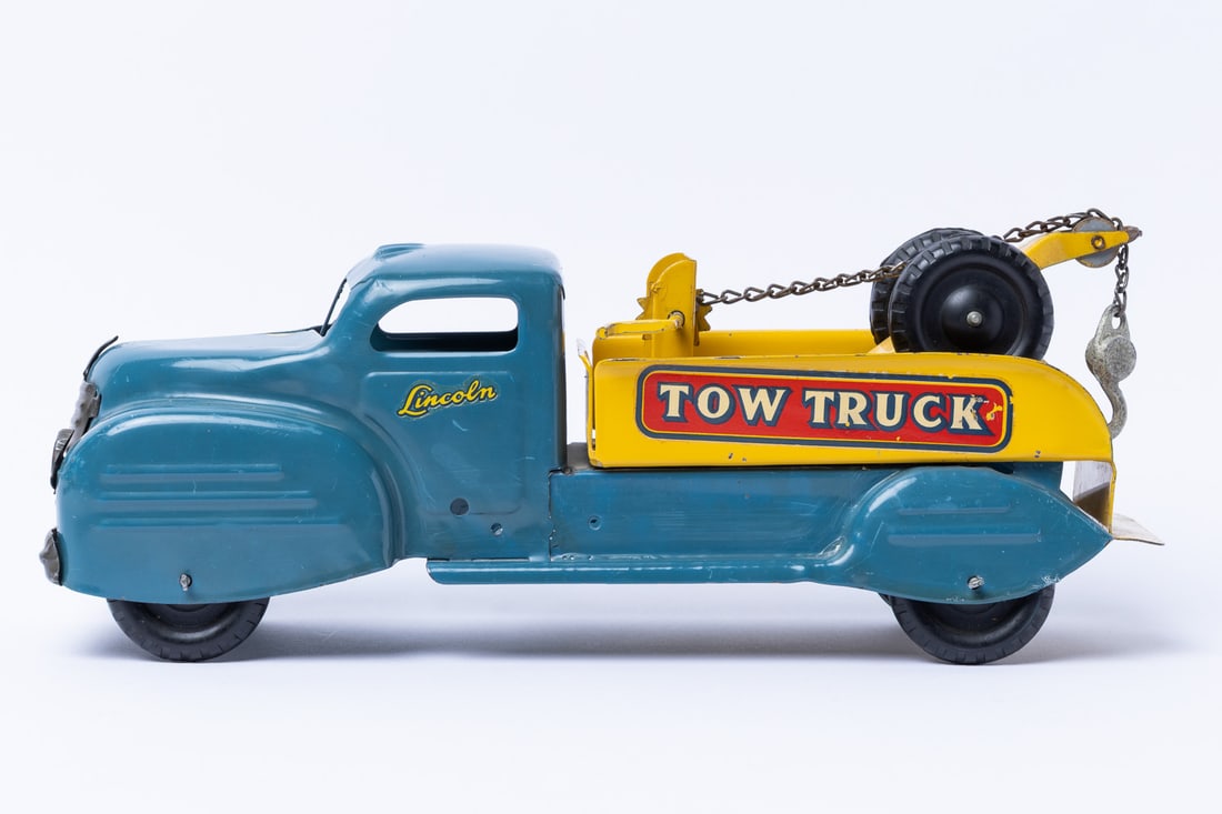 Lincoln Toys Tow Truck (Blue/Yellow) - 2