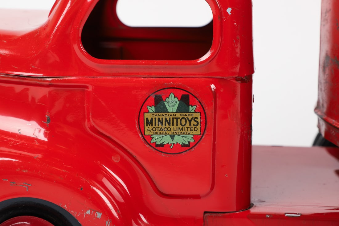 Otaco Minnitoys "The Telegram Toronto" Tractor Trailer - 10