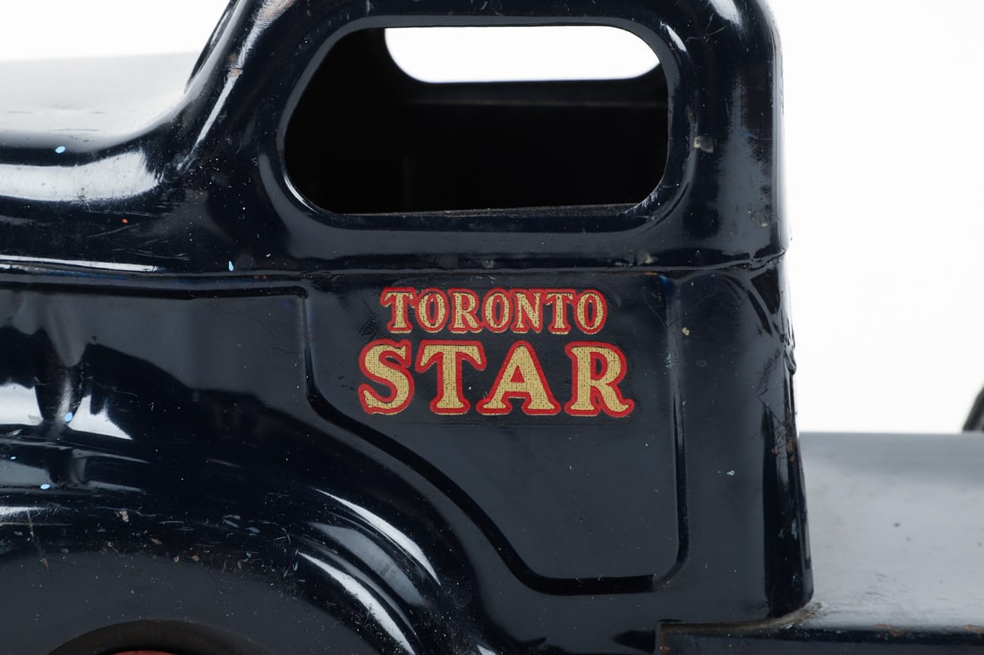 Otaco Minnitoys "Toronto Star" Tractor Trailer - 10