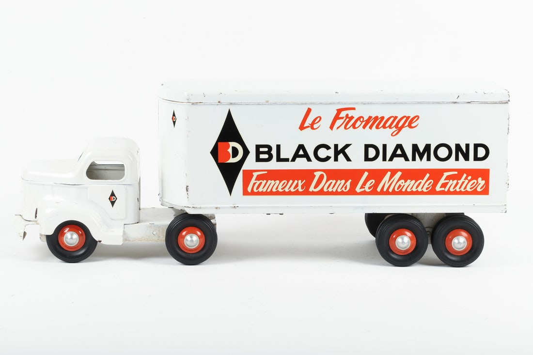 Otaco Minnitoys Bilingual "Black Diamond Cheese" Tractor Trailer - 2