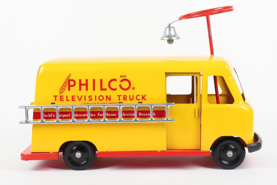 Roberts "Philco Ride-on" Television Truck - 3