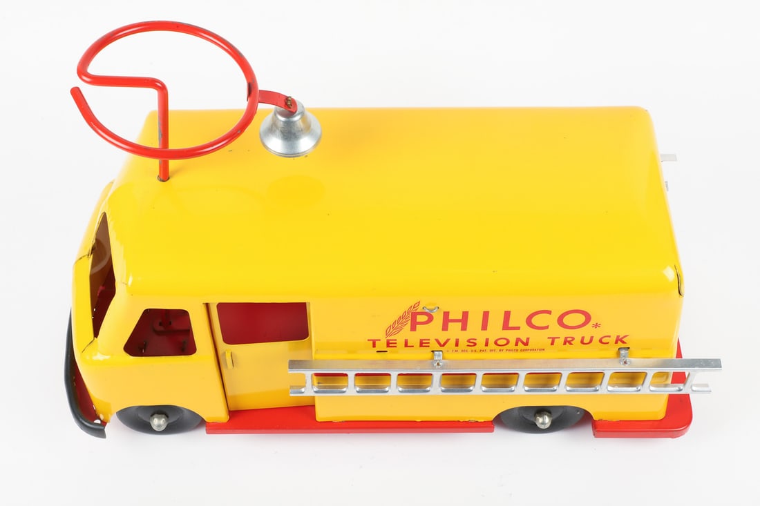 Roberts "Philco Ride-on" Television Truck - 7