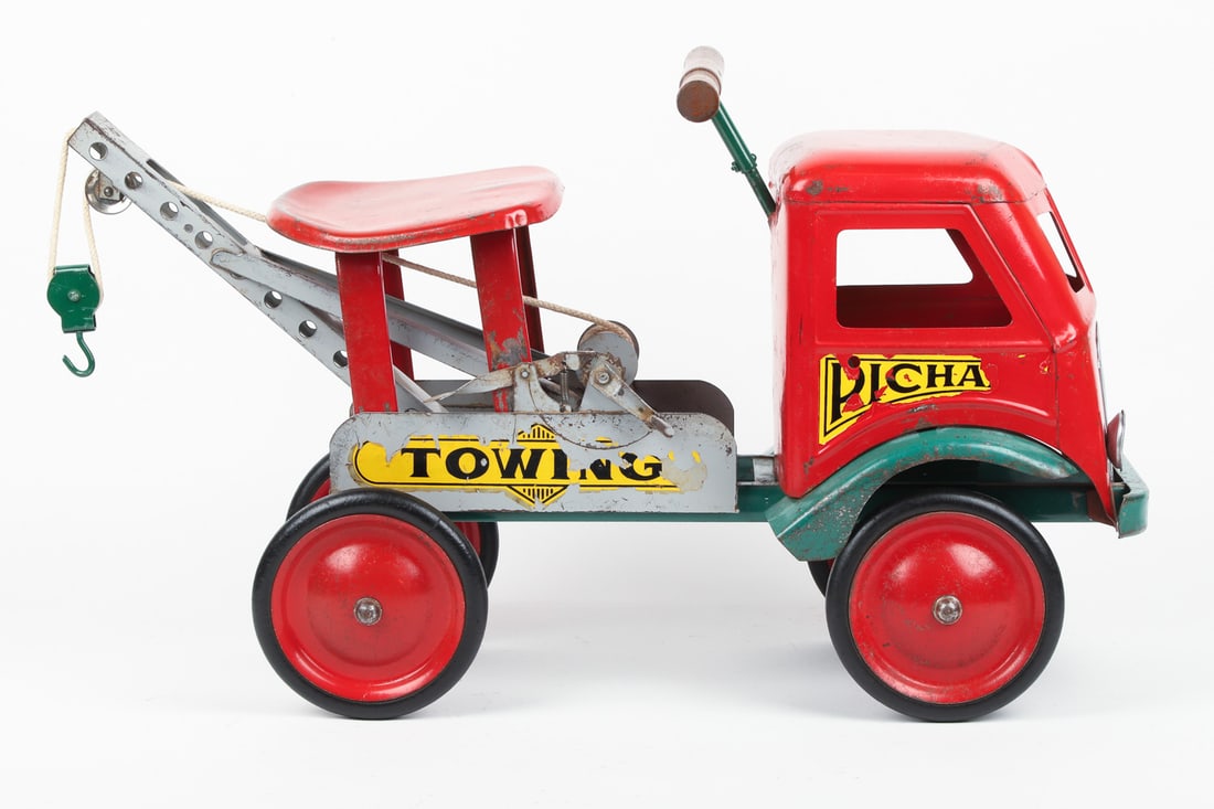 Richard Toys "Ride-on" Tow Truck - 3