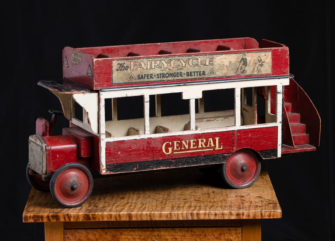 Tri-Ang General Double Decker Open-Air Bus - 11