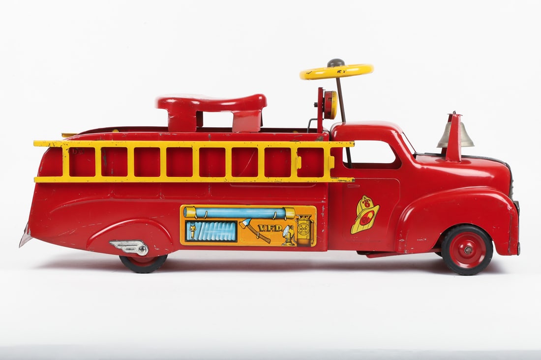 Marx Ride-On No. 6 Fire Truck - 3