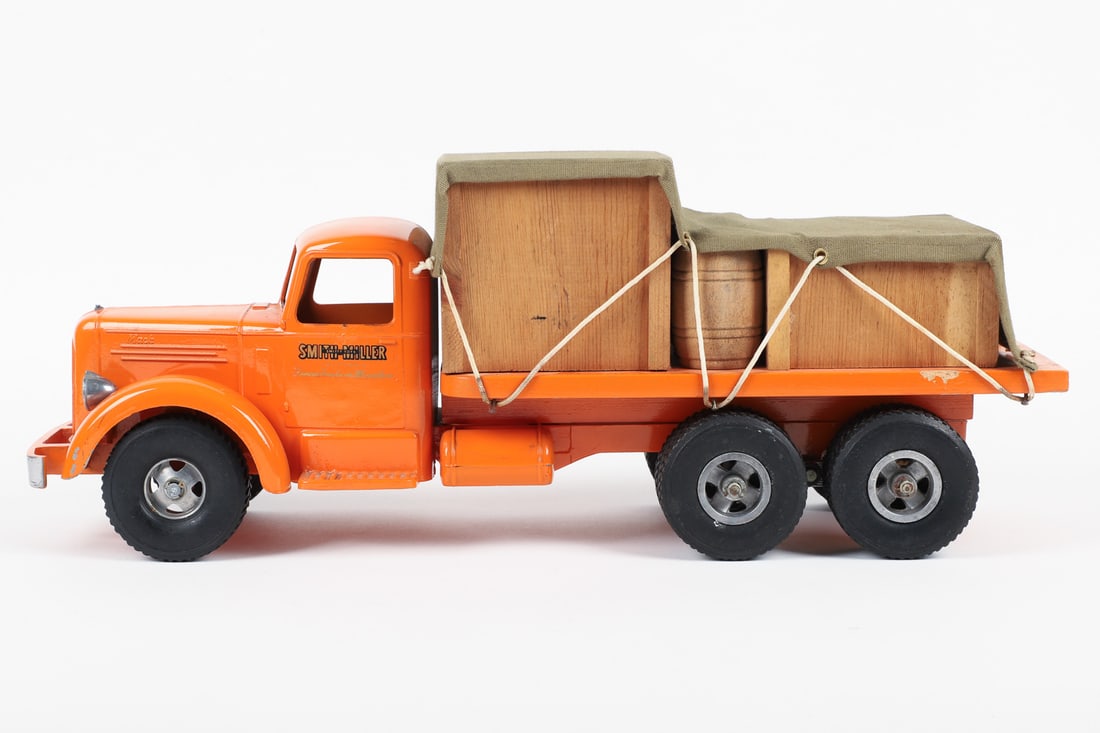 Smith-Miller Flatbed Truck - 2