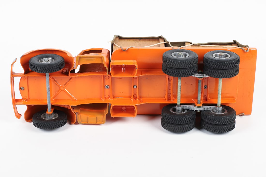 Smith-Miller Flatbed Truck - 8