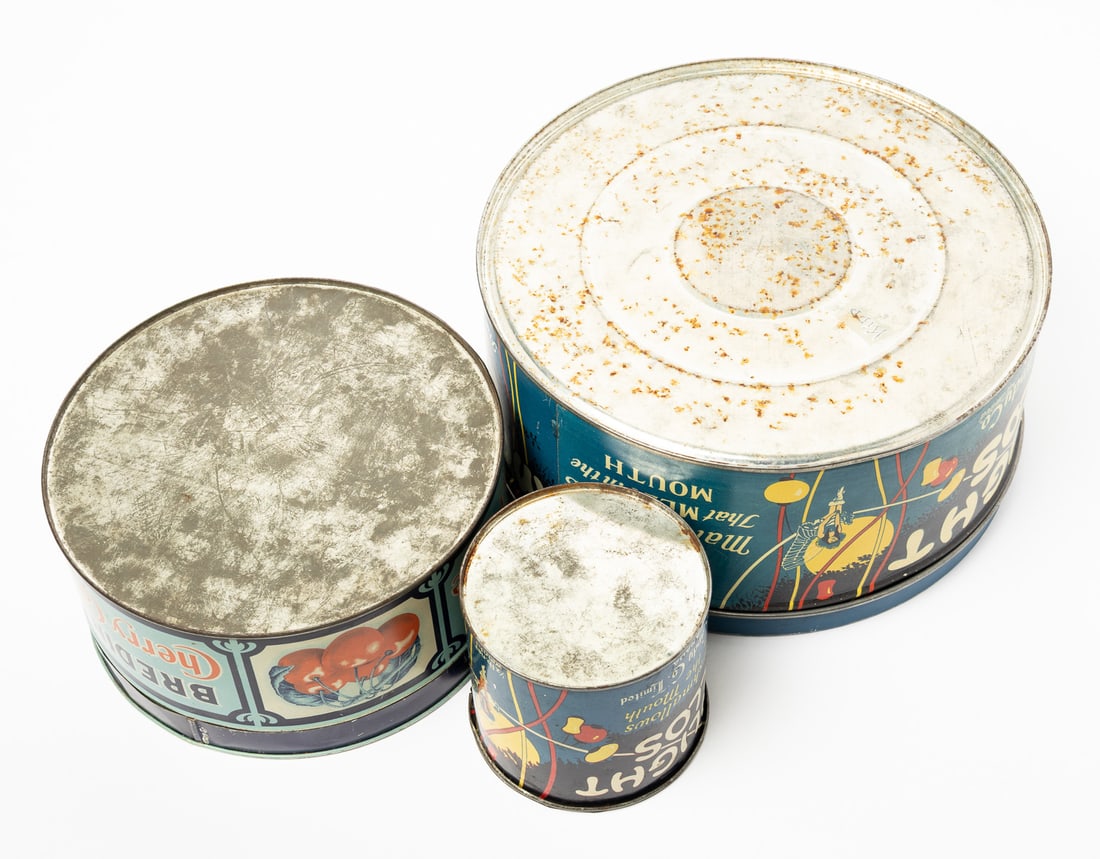 Moonlight Mellos and Bredin's Cherry Cake Tins - 10