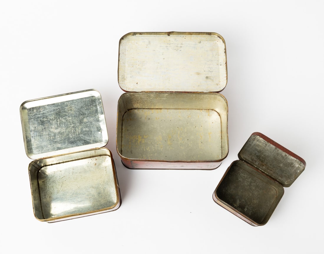 Tucketts T&B Myrtle Cut Tobacco Tins - 8