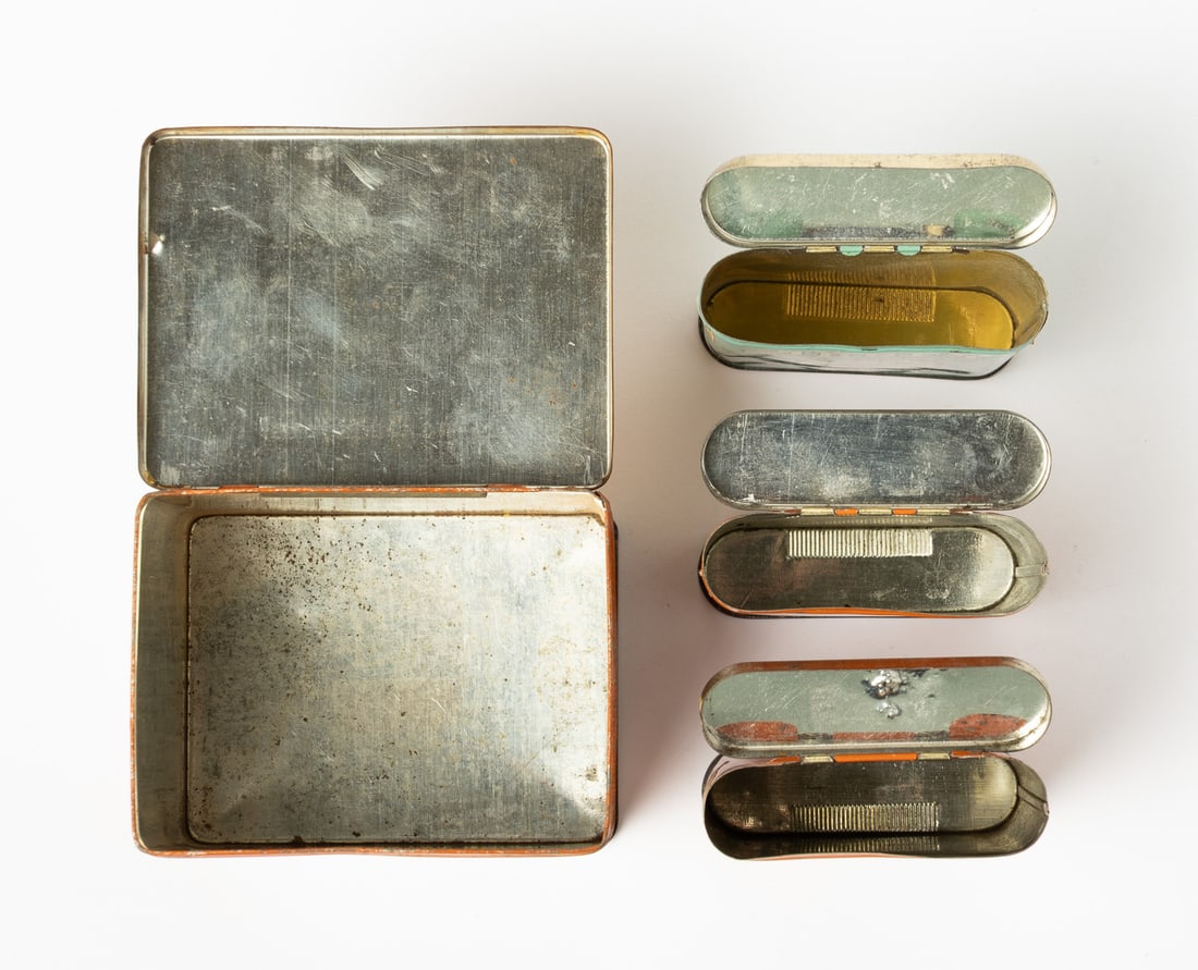 Tucketts Old Squire and Abbey Tobacco Pocket Tins and Box - 15