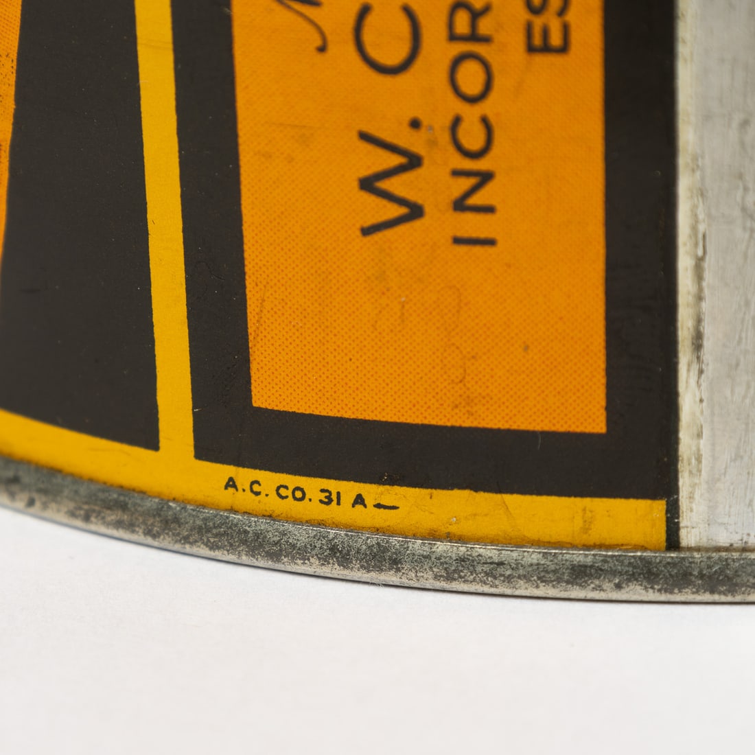 Macdonald Pilot, Brier and Honeysuckle Tobacco 2LB Canisters - 8