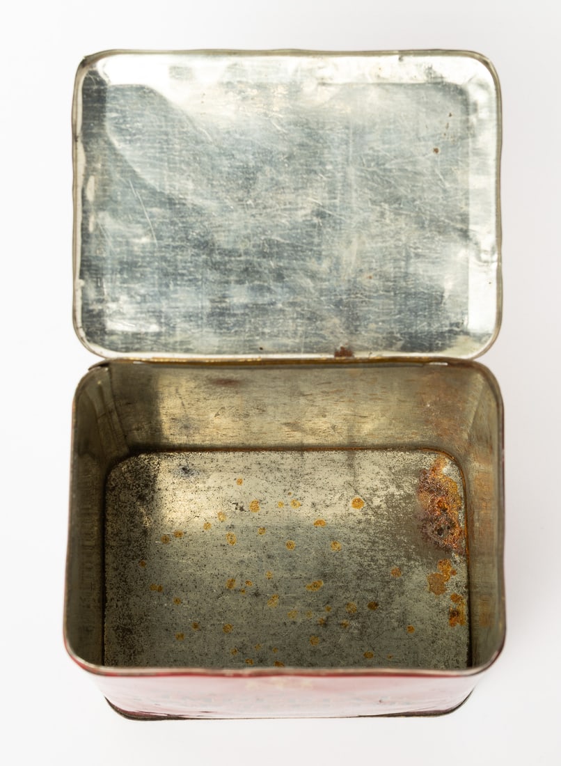 Hudson's Bay Co. Fort Garry and Fort York Coffee and Darjeeling Tea Tins - 16