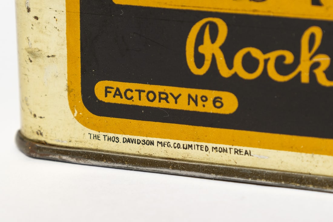 Bat and Chicago Cubs Chewing Tobacco Box and Canisters - 15