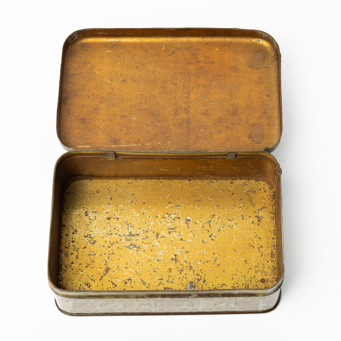 Early Montreal Tobacco Tins - 11