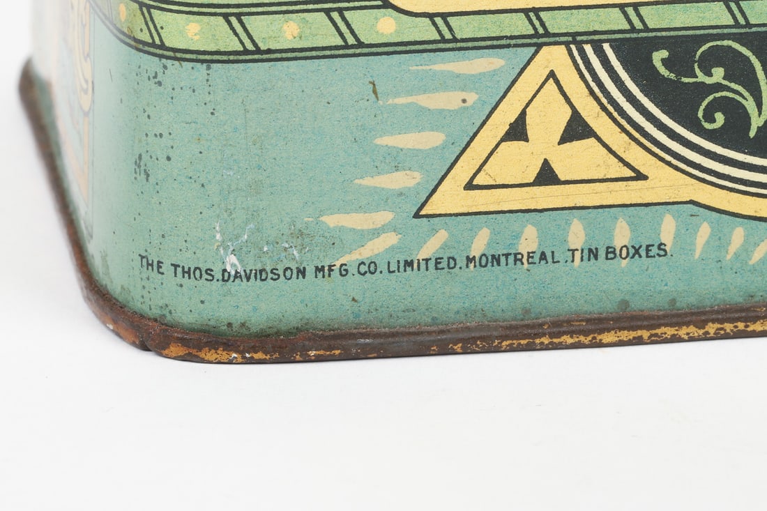 J. Lemesurier Gold Leaf Tobacco Tin - 7