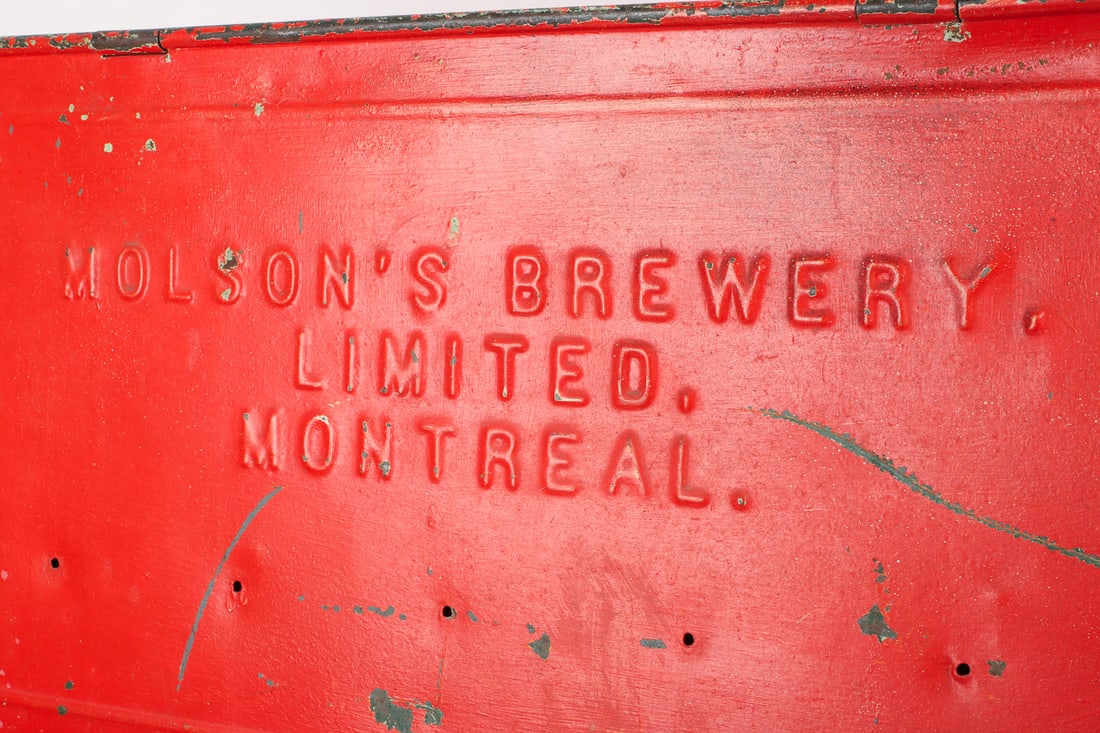 Molson's Brewery Locking Pressed Steel Beer Case - 5