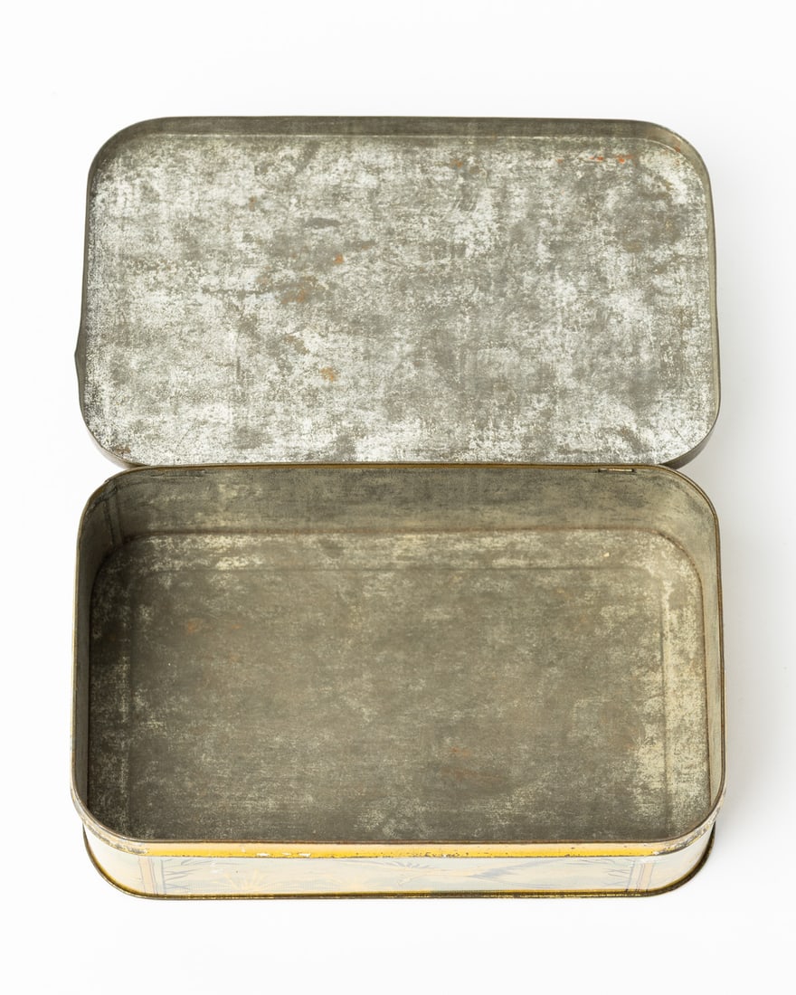 The Puritan, Tono-Sama and Crown Tobacco Tins - 6