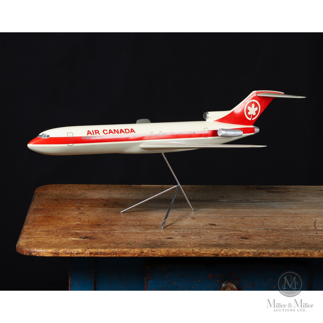 Boeing 727 Westway Air Canada 1:50 Model Airliner (1 of 12)
