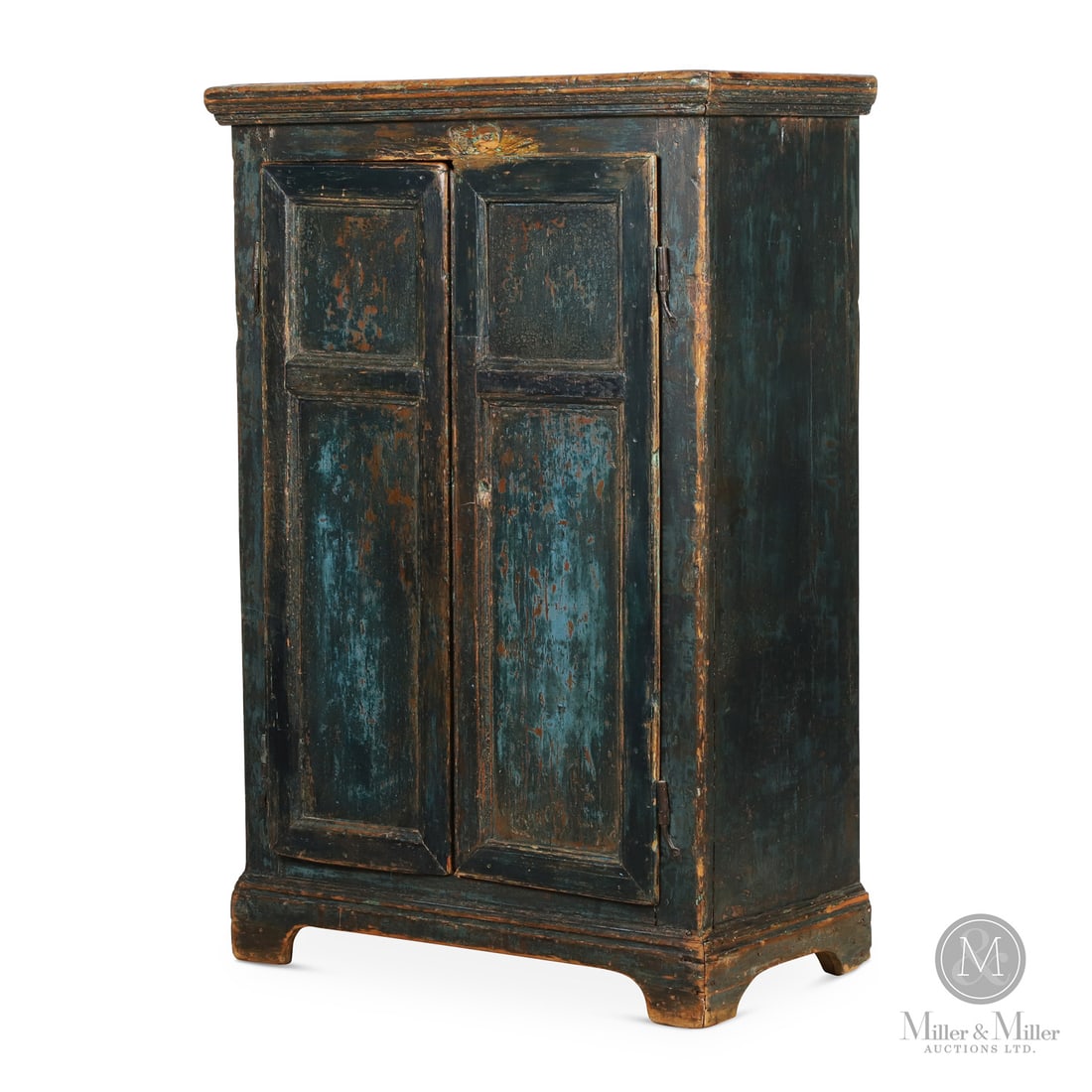 Small Blue Quebec Armoire - 2