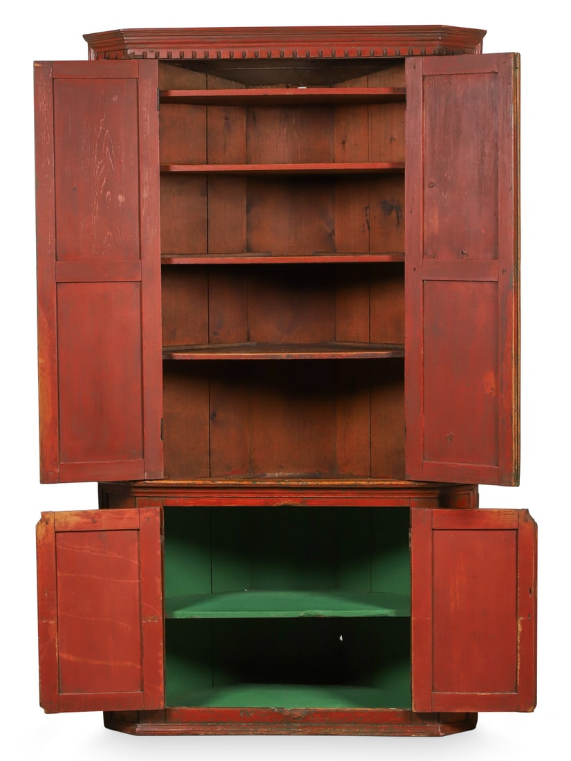 Quebec Six-Panel Corner Cupboard - 2