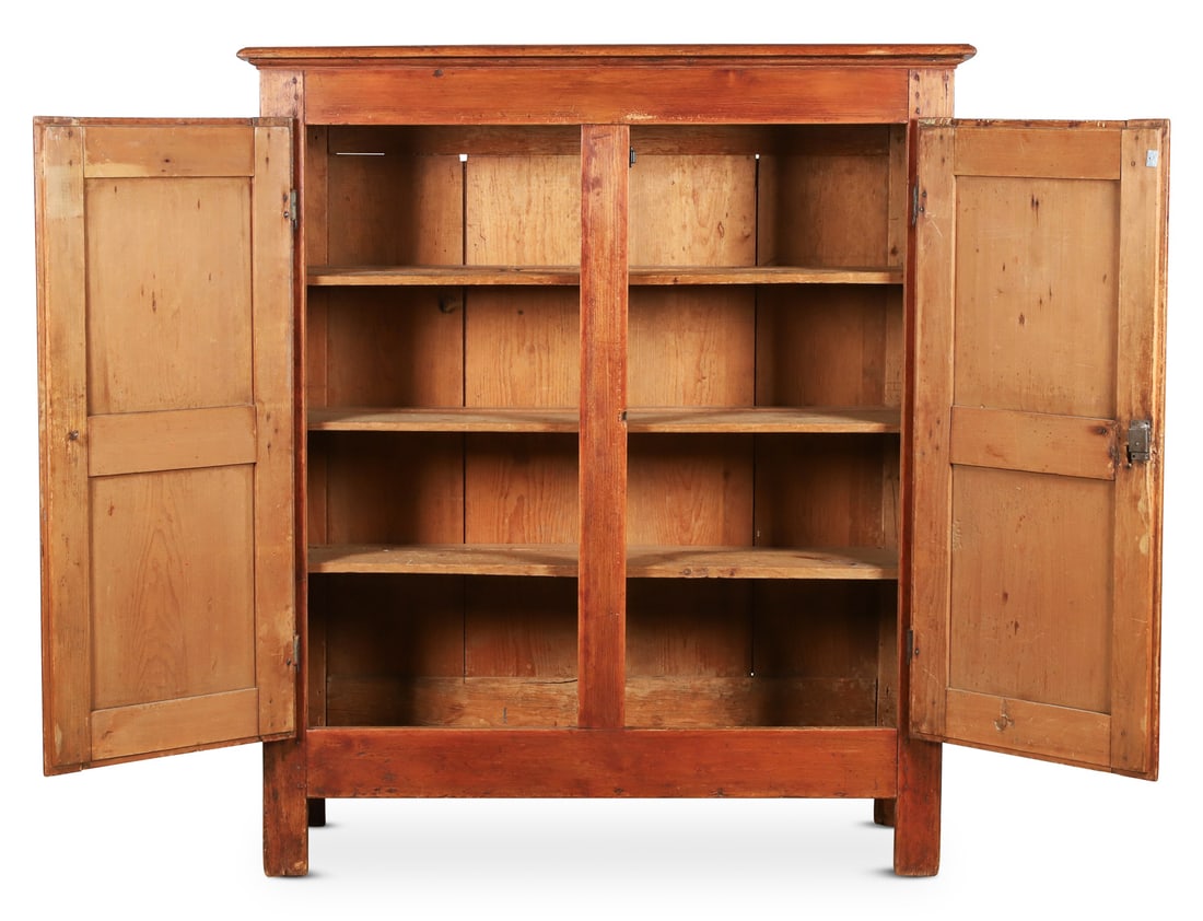 Quebec Diamond Point Armoire - 5