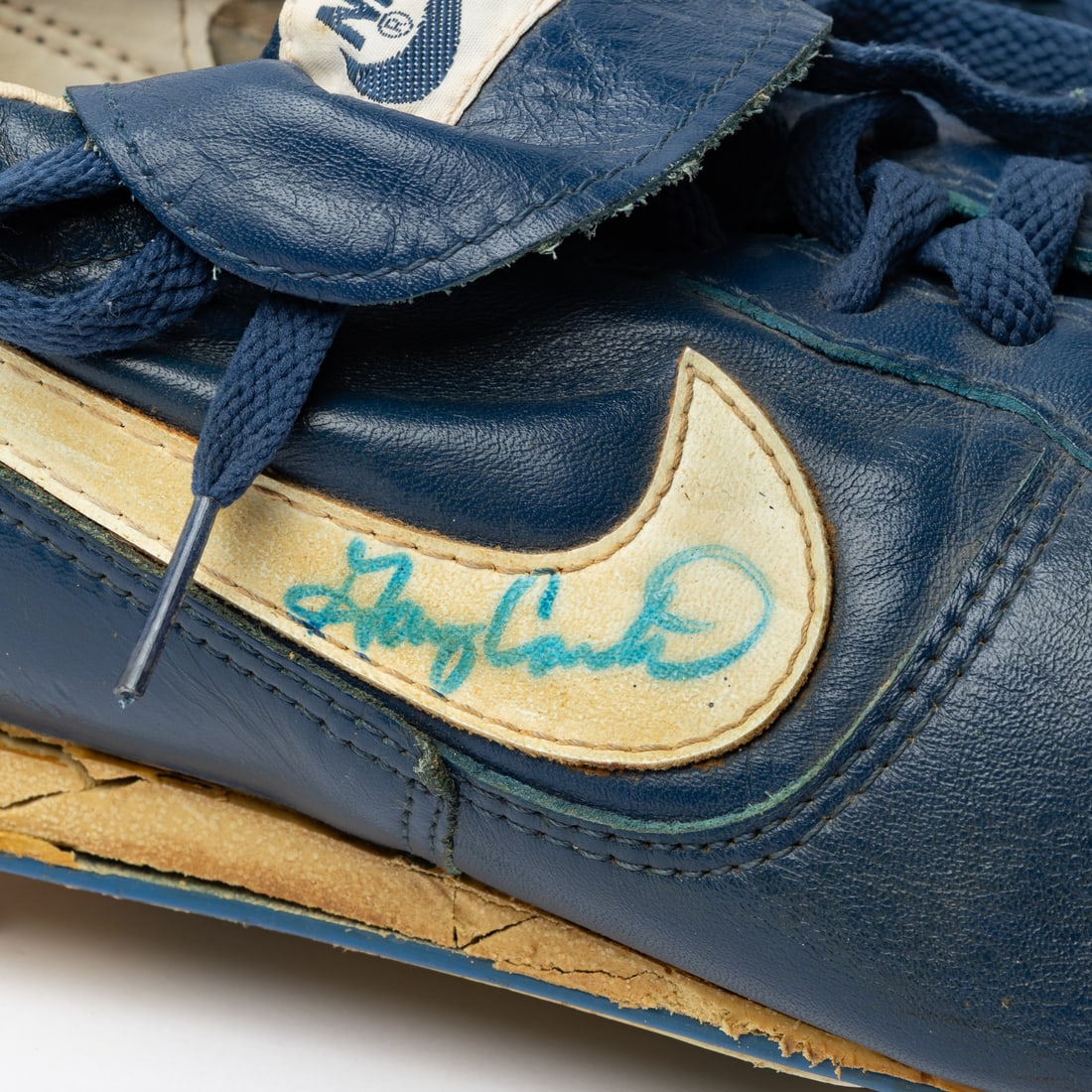 1986 Gary Carter Game Used and Signed Mets Cleats - 2