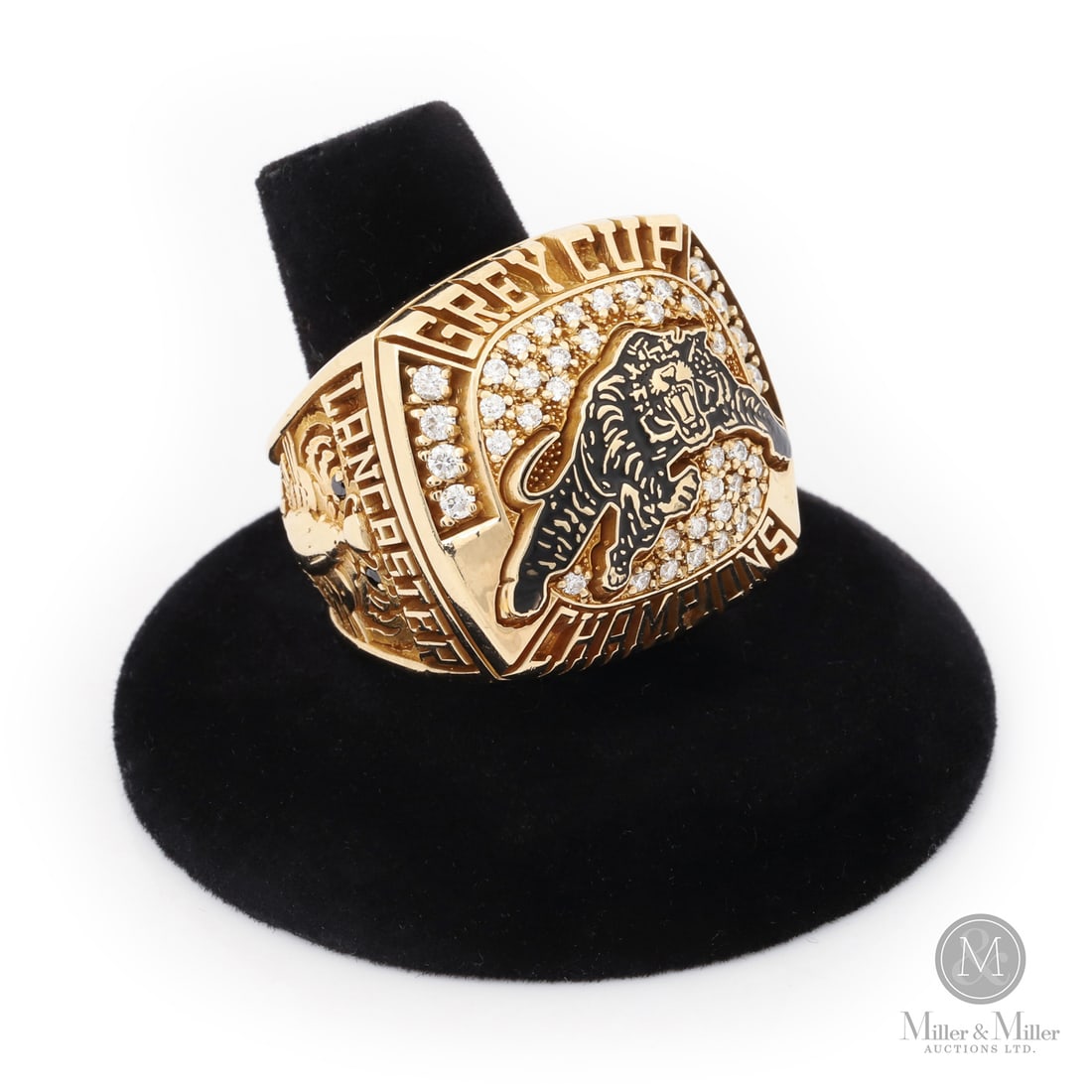 1999 Ron Lancaster Hamilton Tiger Cats Grey Cup Ring: Ron Lancaster, affectionately known as "The Little General," was a legendary quarterback who defined an era of Saskatchewan Roughriders football by leading them to their first-ever Grey Cup title in 1