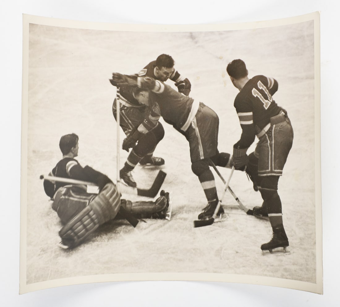 1940s NHL Action Newscast Original Photos (6) - 11