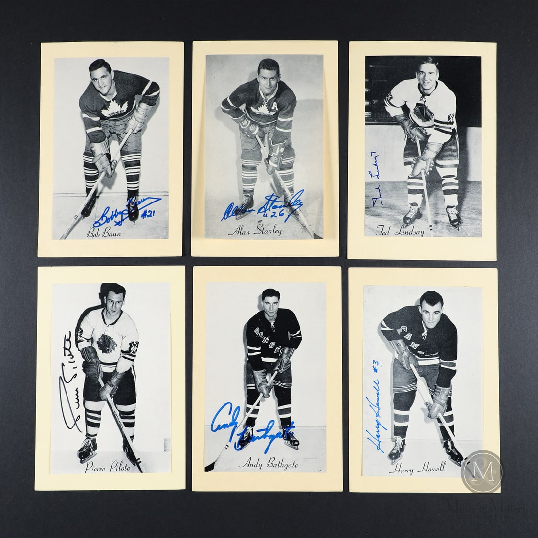 Collection of Signed Group II Beehives (34): The group of two beehives, produced between 1944 and 1964, offered here have all been signed by the respective player shown on the card's facing side. The group is made up of the following cards and a