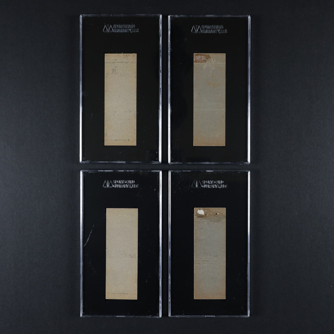 1933-1935 Diamond Hockey Match Holders (28) - 10