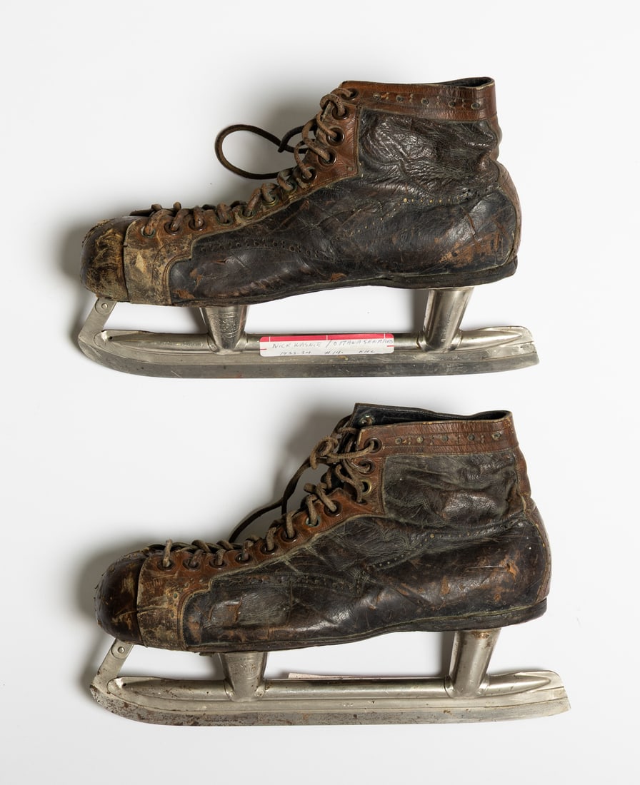 1933-1934 Nick Wasnie Game Used Ottawa Senators Equipment - 11