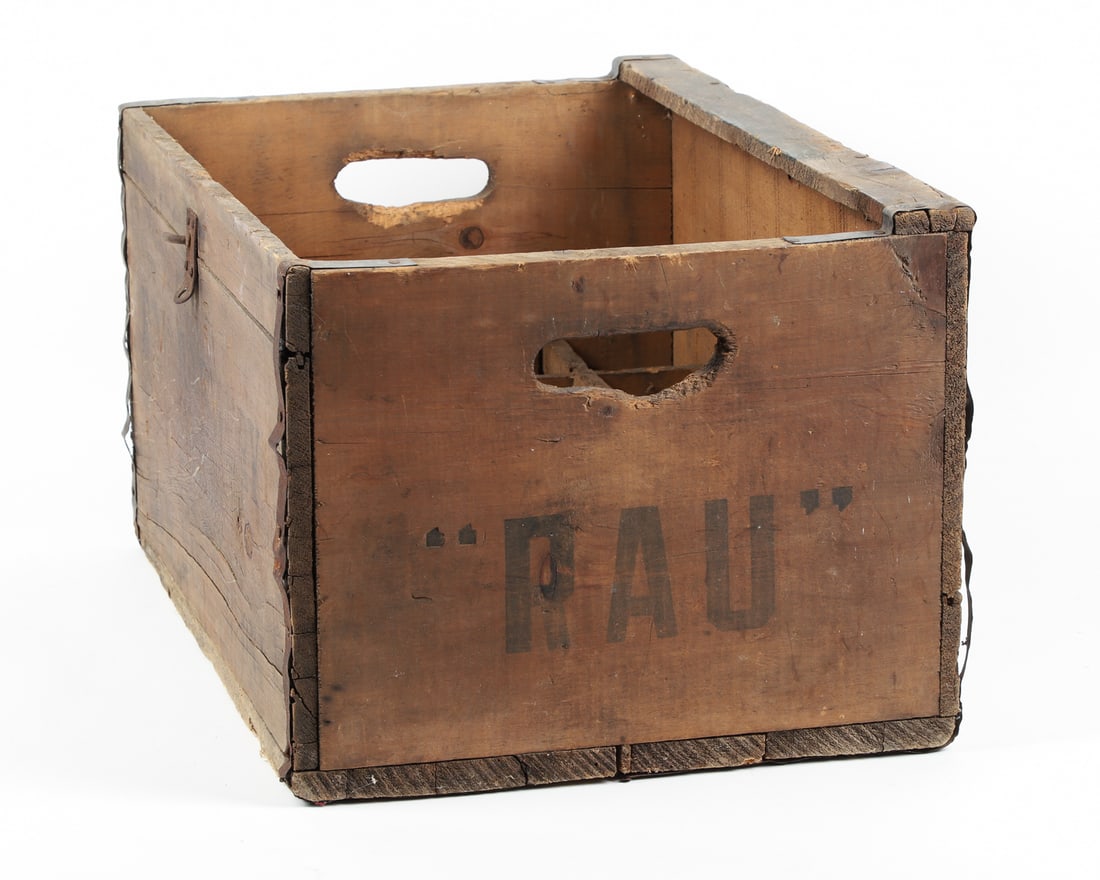 Rau Brewery, New Hamburg Crate - 5