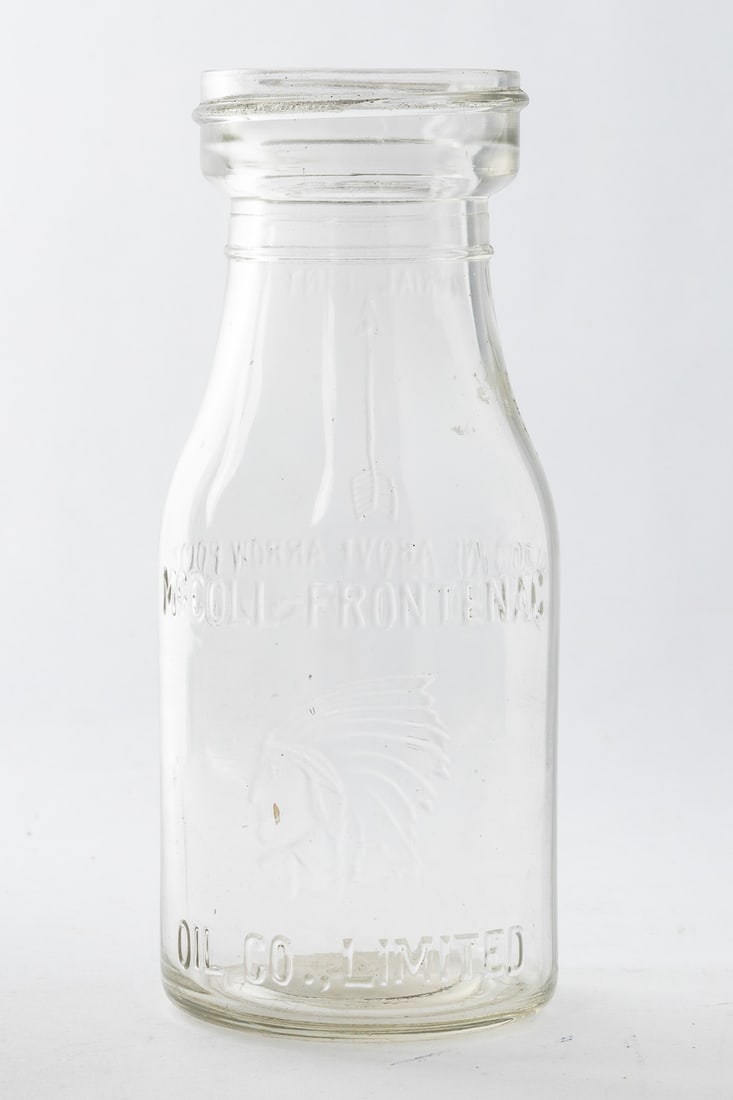 McColl-Frontenac Pint Oil Bottle - 3