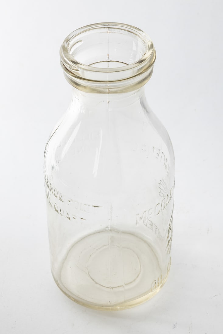 McColl-Frontenac Pint Oil Bottle - 7