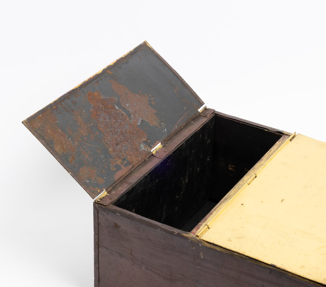 Absorbo Corn and Bunion Pads Display Cabinet - 8