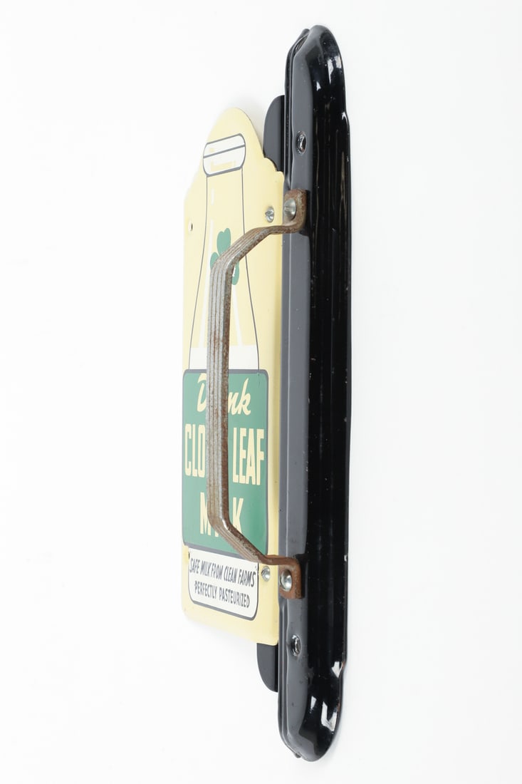 CLOVERLEAF MILK Door Pull - 3