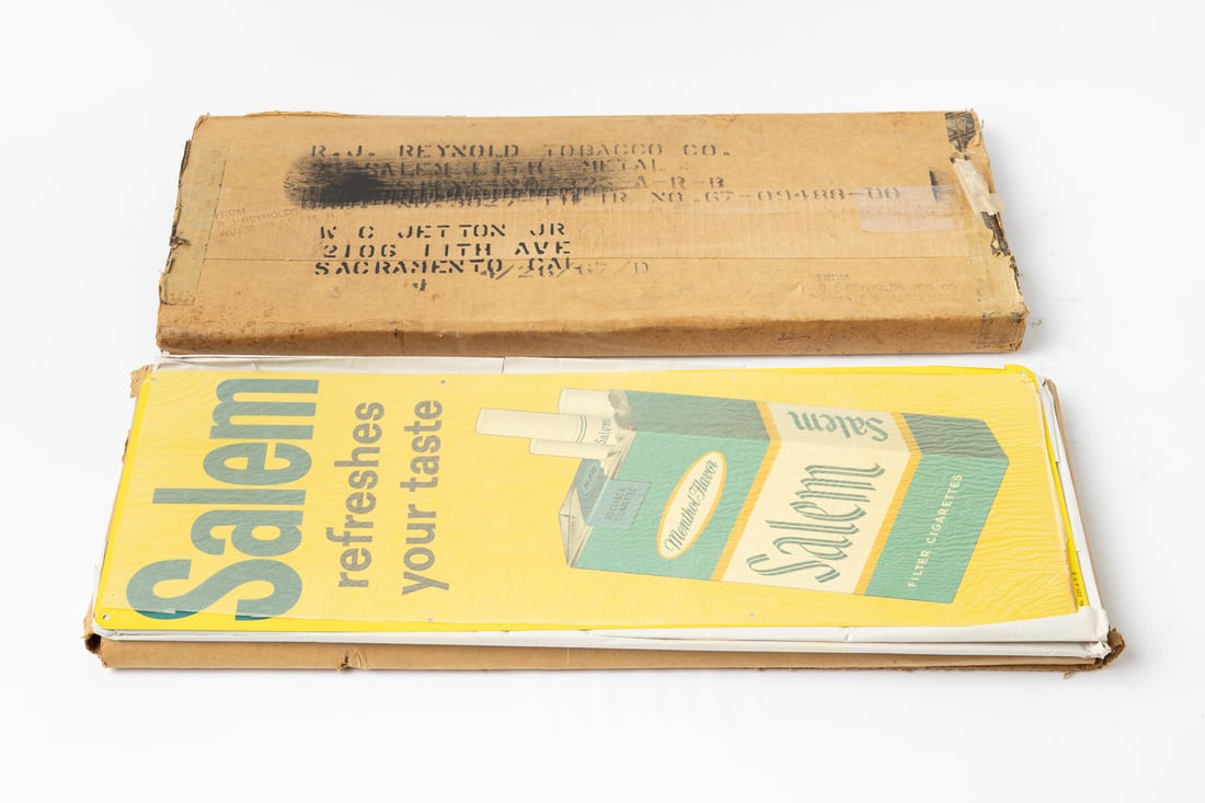 Salem Cigarettes Signs In Original Box - 4