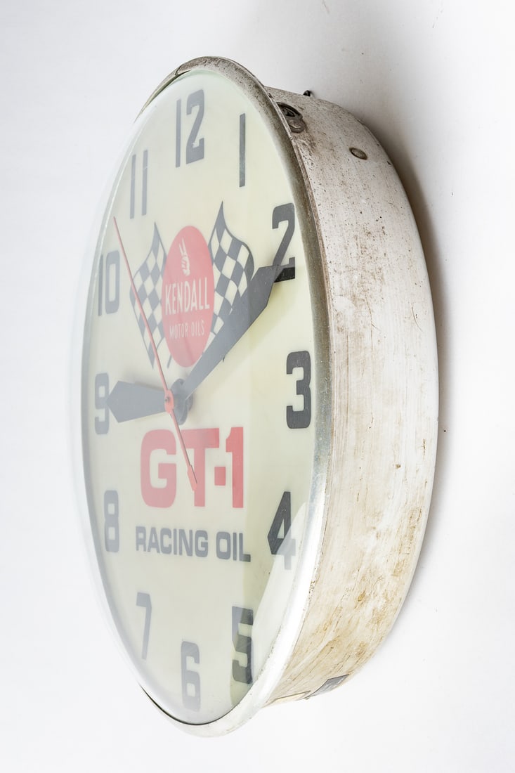Kendall "GT-1 Racing Oil" Clock - 4