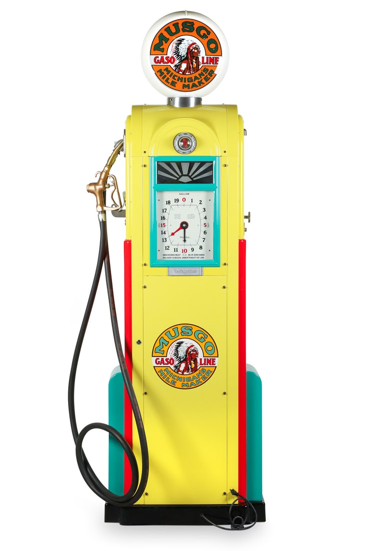 Wayne Model 866 Clock-Face Gasoline Pump - 4