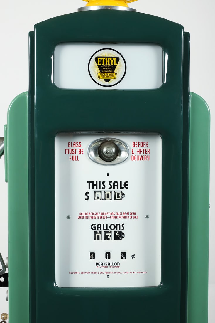 Bennett 541 Gas Pump - 5
