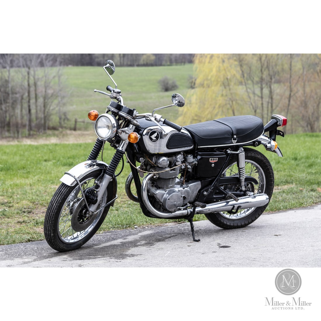 1972 Honda CB 450: As a milestone machine that fundamentally challenged European dominance in the heavyweight market, the 1972 Honda CB450 Super Sport represents the golden era of Japanese engineering sophistication.